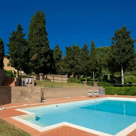 Daire Tuscan With Panoramic Views In Iano