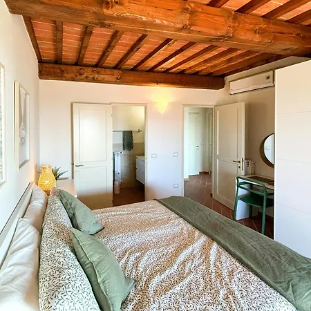 Tuscan With Panoramic Views In Iano * La Cava