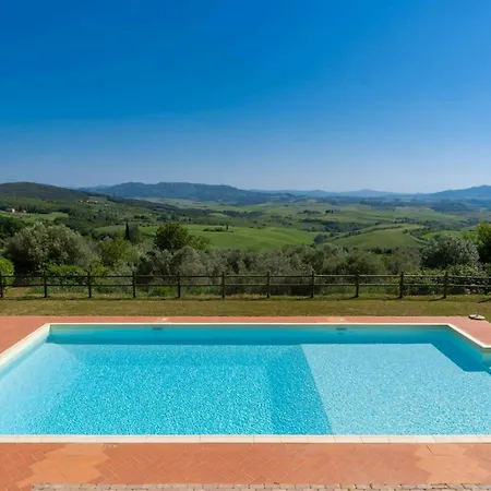 Daire Tuscan With Panoramic Views In Iano La Cava