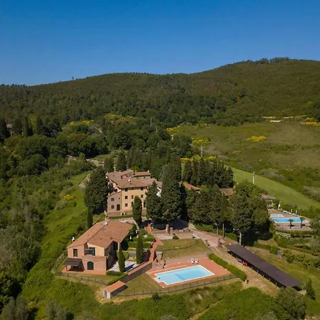 Daire Tuscan With Panoramic Views In Iano La Cava