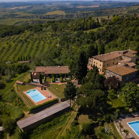 Tuscan With Panoramic Views In Iano *
