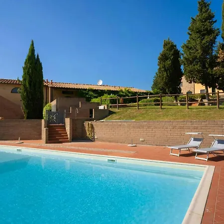 Tuscan With Panoramic Views In Iano *